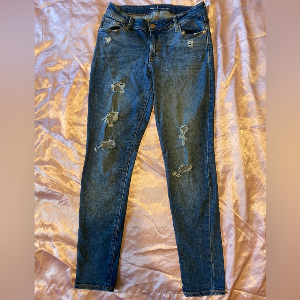 Old navy vintage stretch skinny jeans.